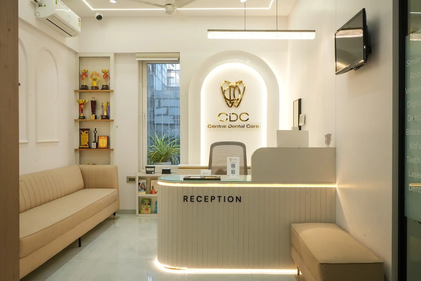Central Dental Care Reception